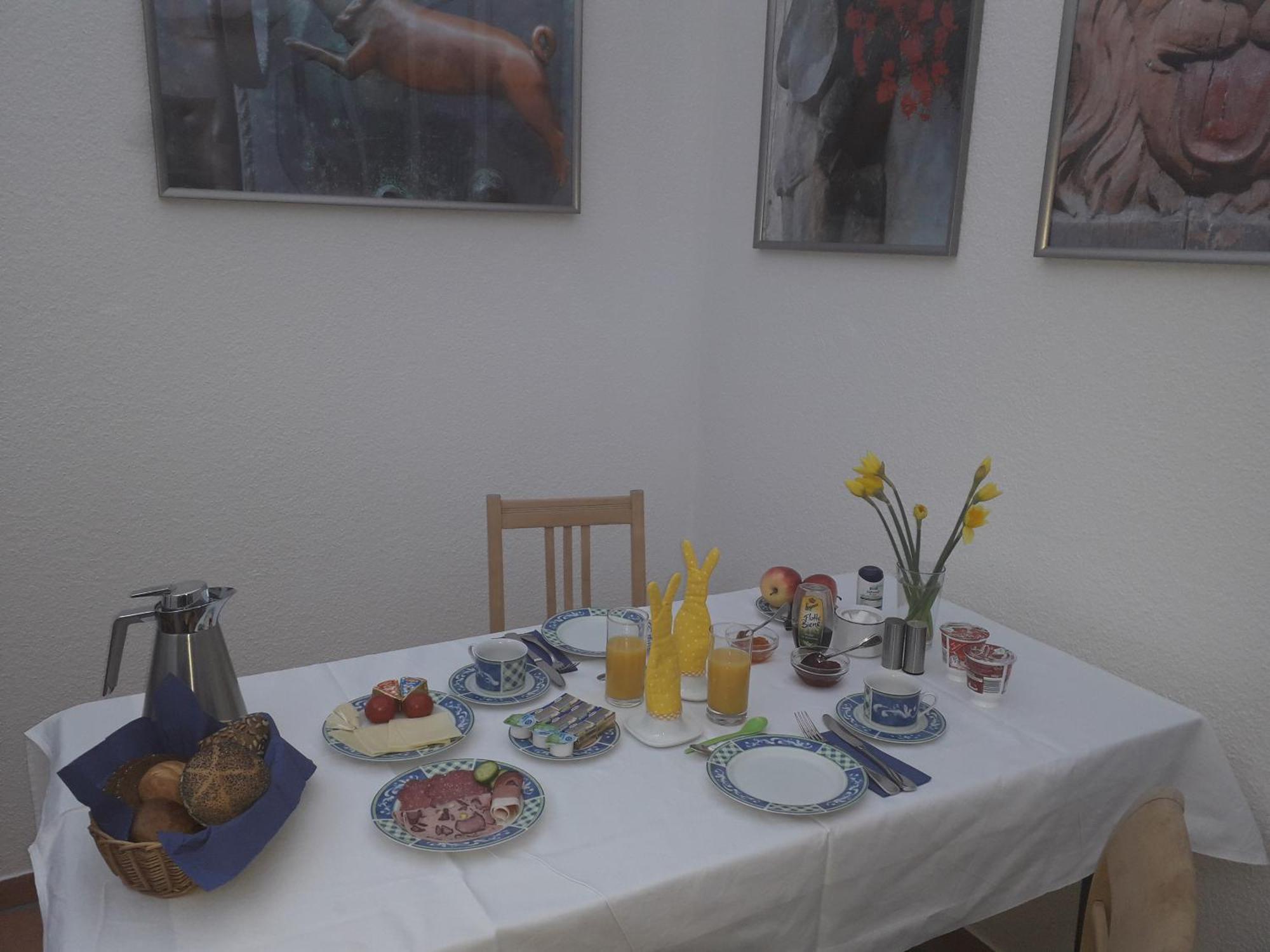 Fachwerkhotel - Ferienhaeuser Vorhof Zur Hoelle 奎德林堡 外观 照片